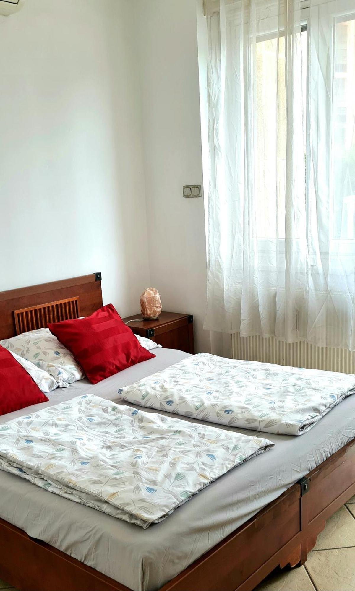 Buda Life Apartment Budapest Esterno foto