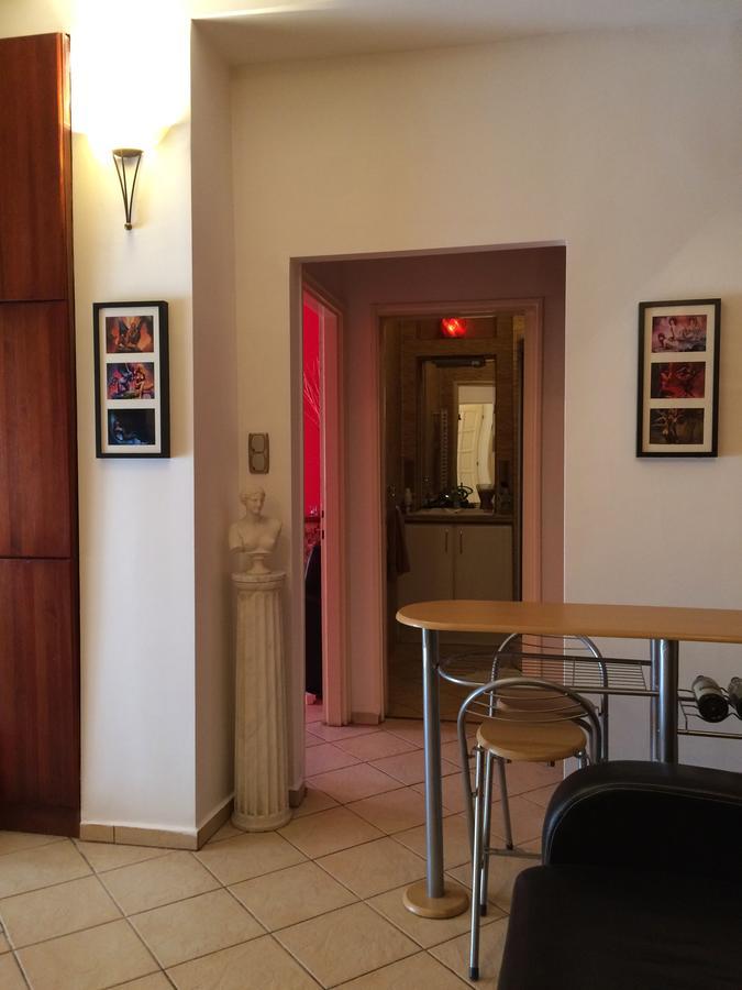 Buda Life Apartment Budapest Esterno foto
